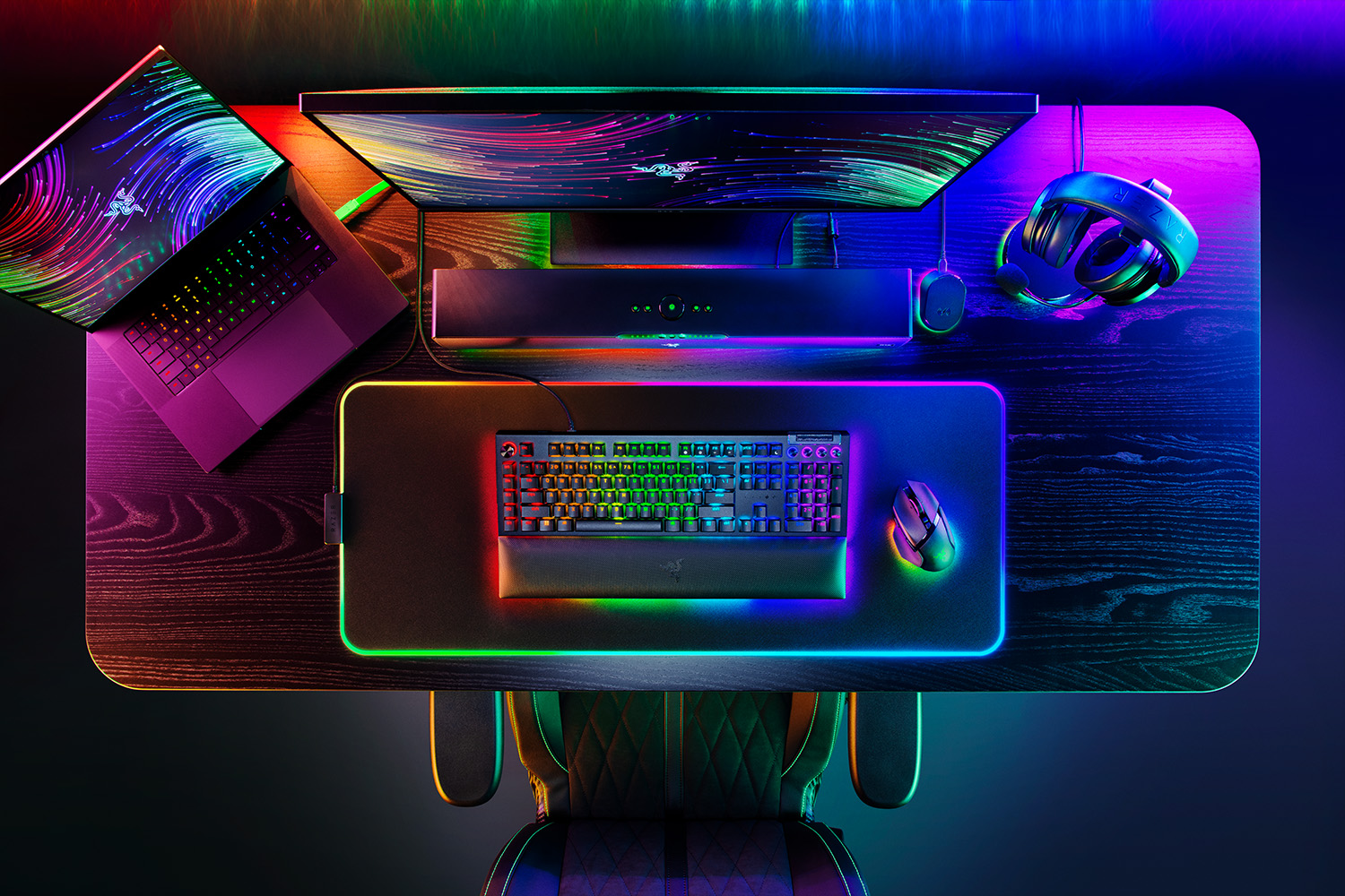 Razer BlackWidow V4 Pro, цвет: Зелёный чёрный — фото 3