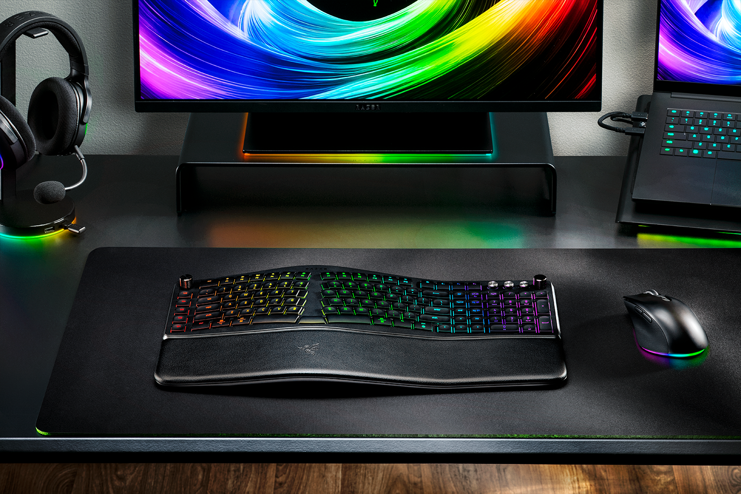 Razer pro type ergo us slo tipkovnica z razdeljeno ergonomsko postavitvijo