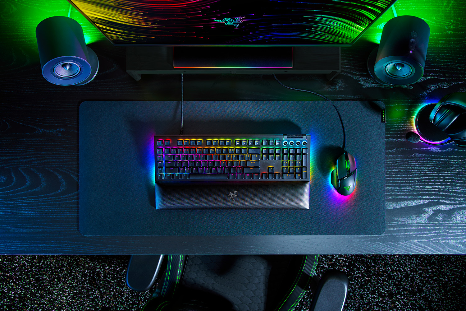 Razer BlackWidow V4, цвет: Зелёный — фото 2