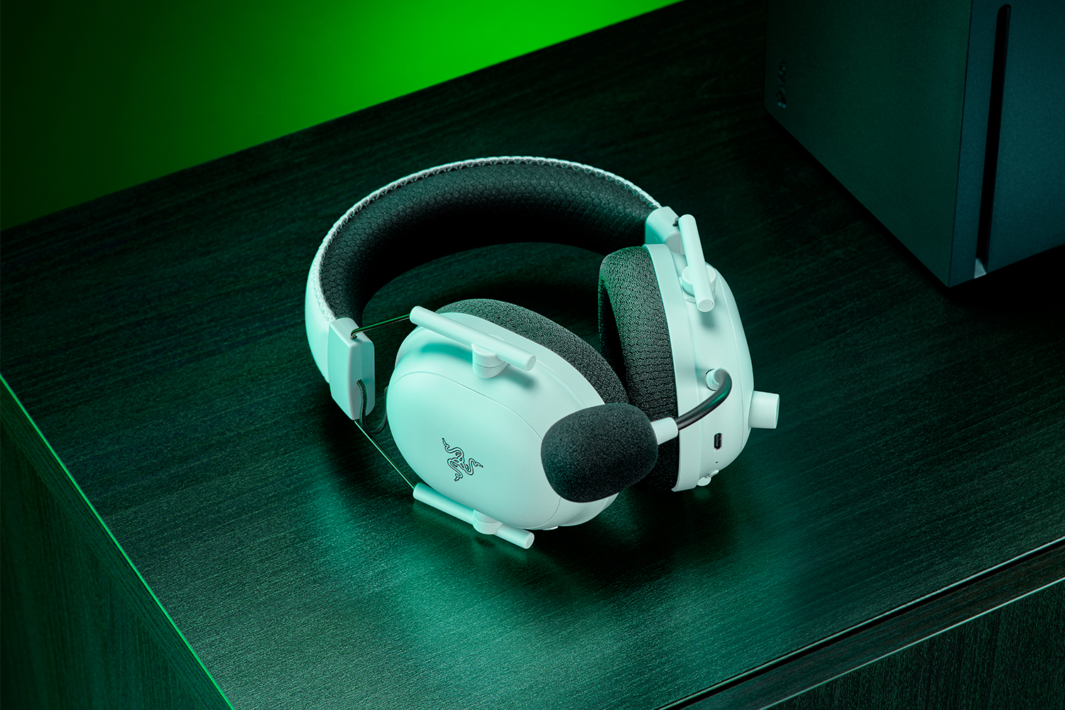 Razer BlackShark V2 Pro Headset - Thumbnail 5