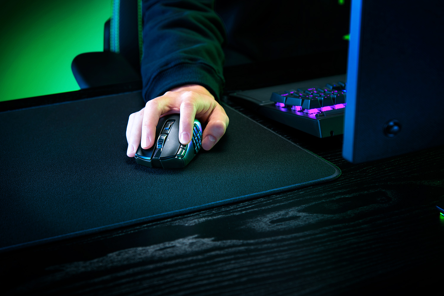 Razer Naga V2 HyperSpeed — фото 3