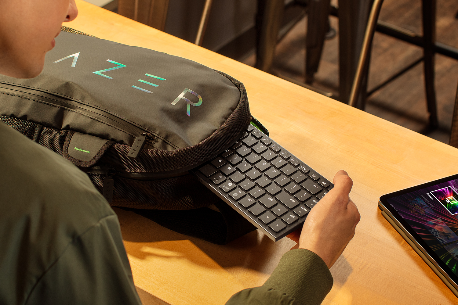 Razer joro tipkovnica v tankem stranskem pogledu