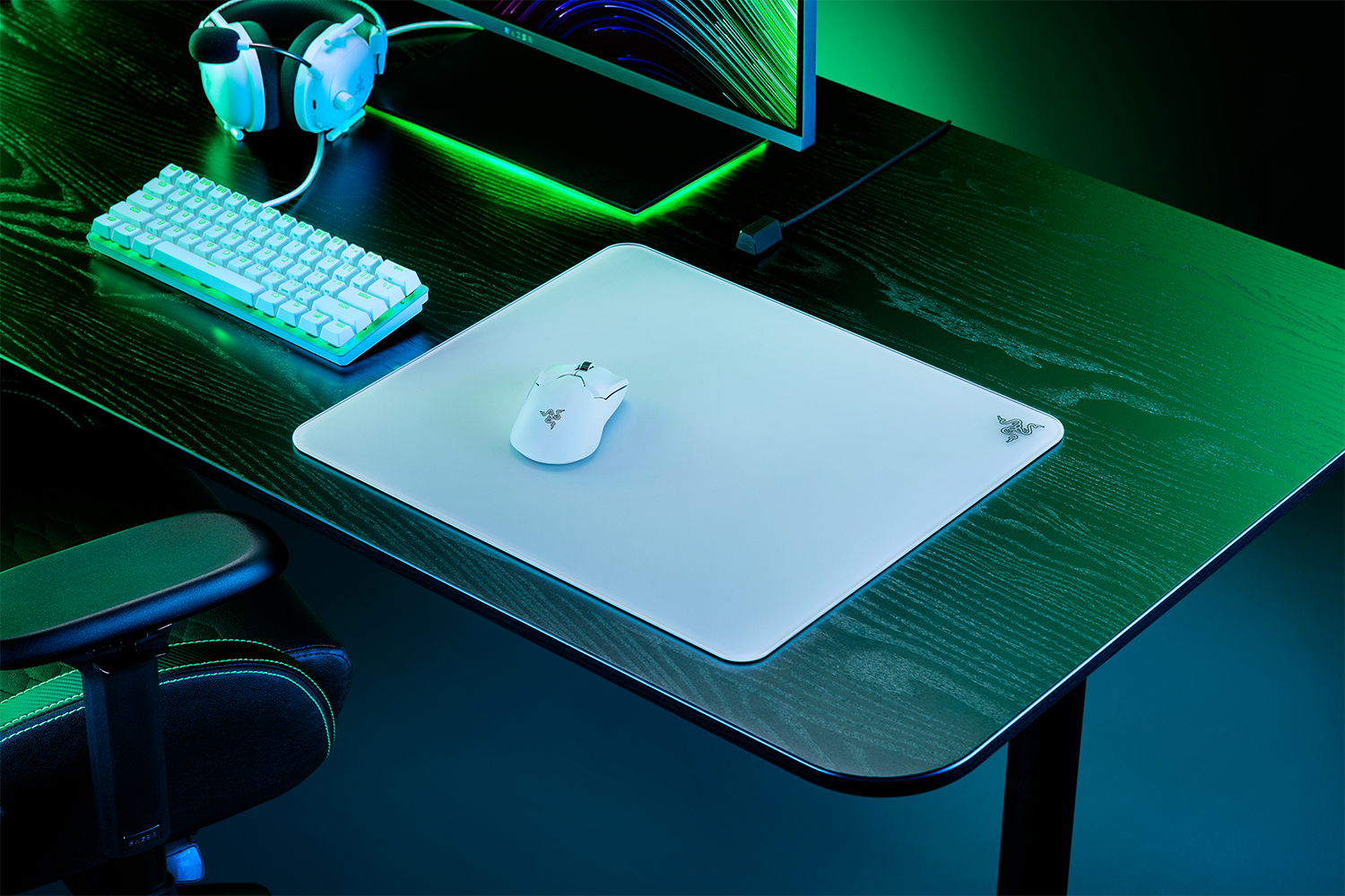 Razer Atlas White RZ02-04890200-R3M1