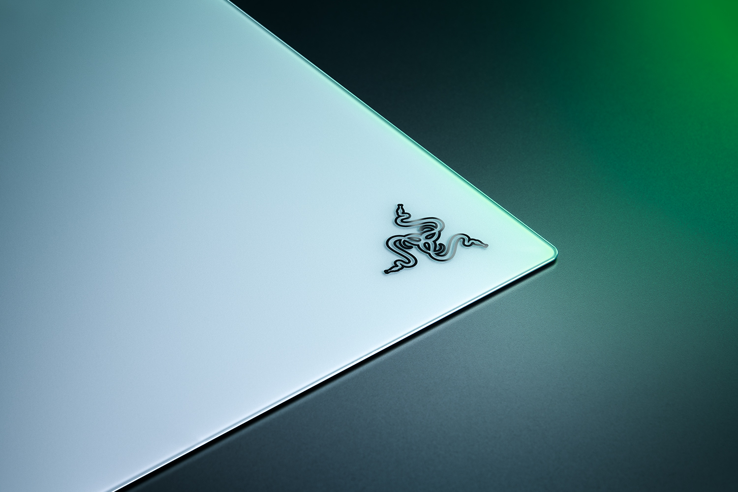 Razer Atlas Pro White Tempered Glass Gaming Mouse Mat