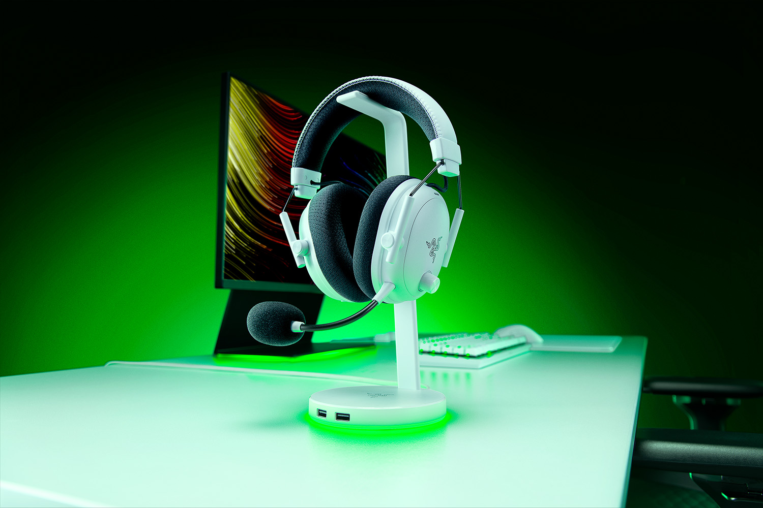 Razer blackshark v3 pro bele brezžične slušalke stranski pogled
