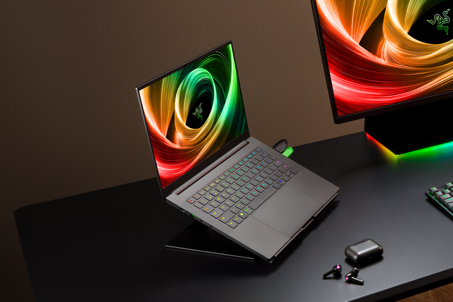 Razer Blade - Thumbnail 4