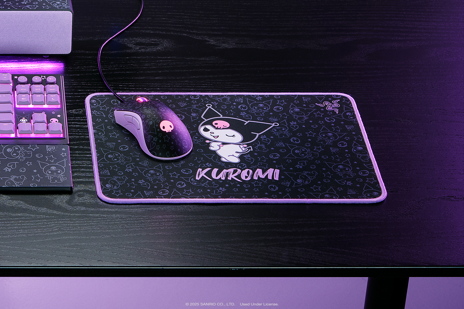 Razer DeathAdder Essential, цвет: & Goliathus Mouse Mat Bundle - Kuromi Edition — фото 2