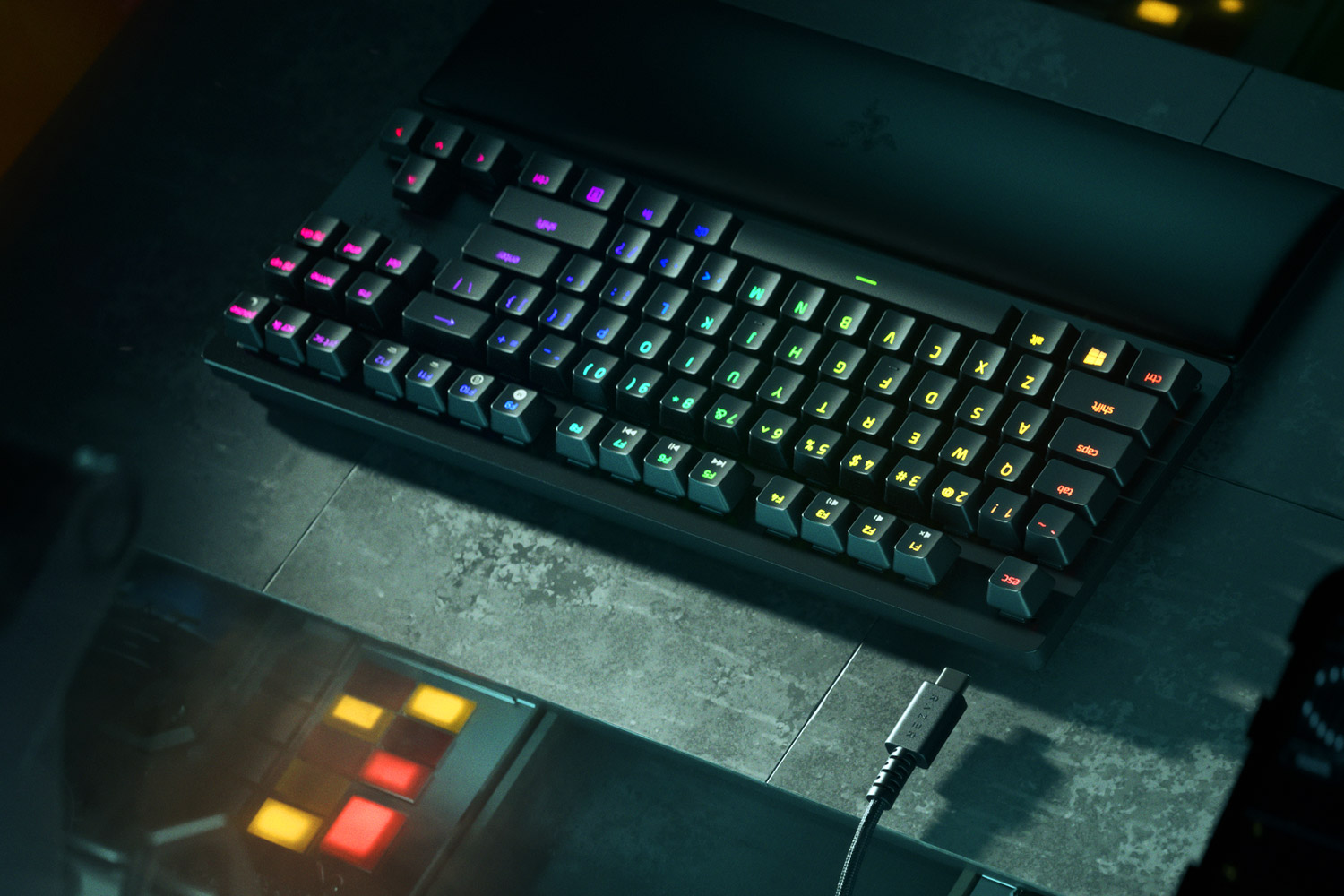 Razer Huntsman V2 Tenkeyless - Clicky Optical Switch - US - Black, цвет: Чёрный — фото 3