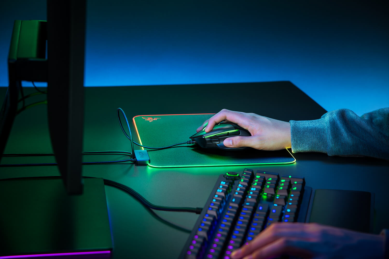 Razer Firefly V2 — фото 6