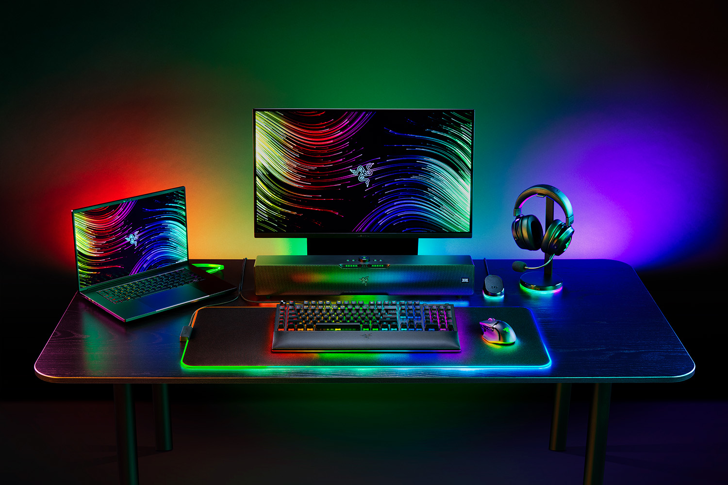 Razer BlackWidow V4 Pro, цвет: Зелёный чёрный — фото 4