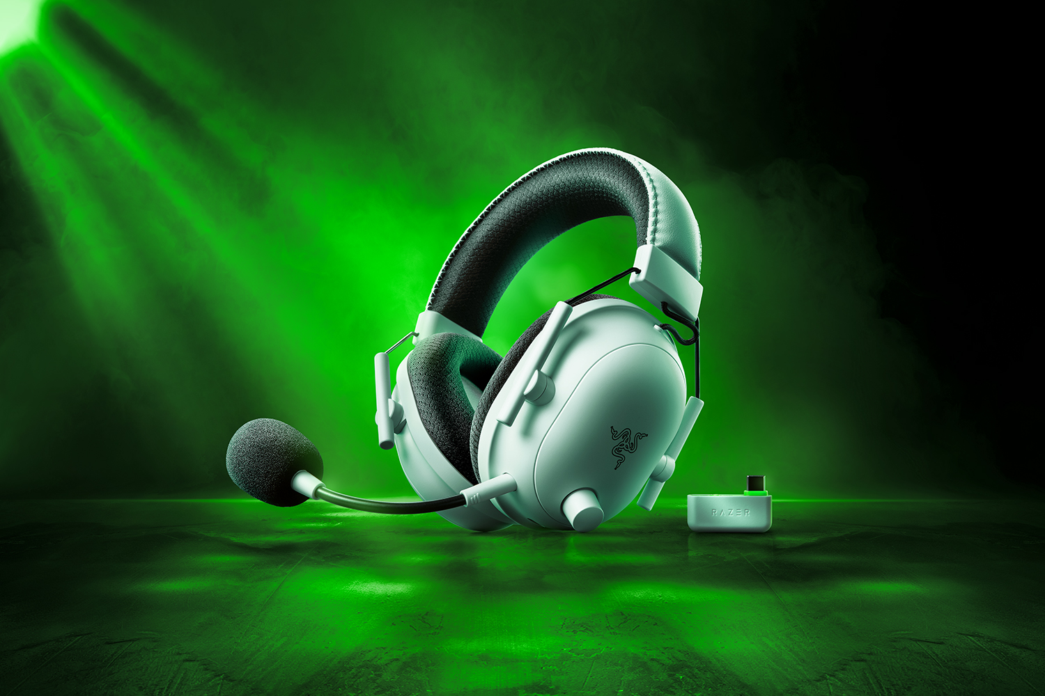 Razer BlackShark V2 Pro Headset - Thumbnail 2