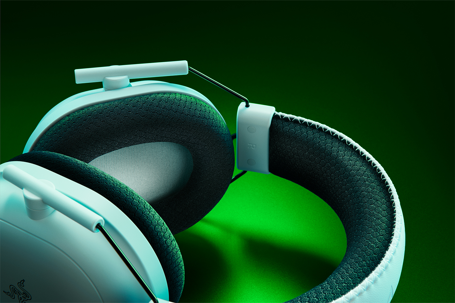 Razer BlackShark V2 Pro Headset - Thumbnail 4