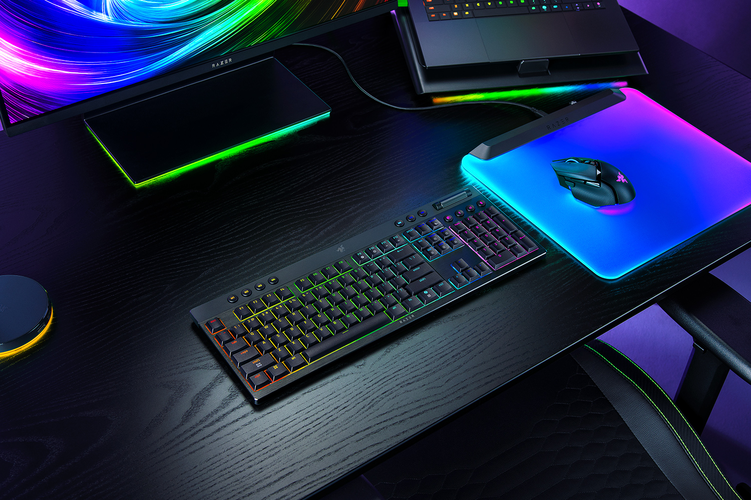 Razer BlackWidow V4 Low-Profile HyperSpeed, цвет: Зелёный — фото 3